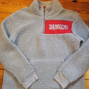 Womens Siza Small WISCONSIN BADGERS, PINK BRAND, Gray Sherpa